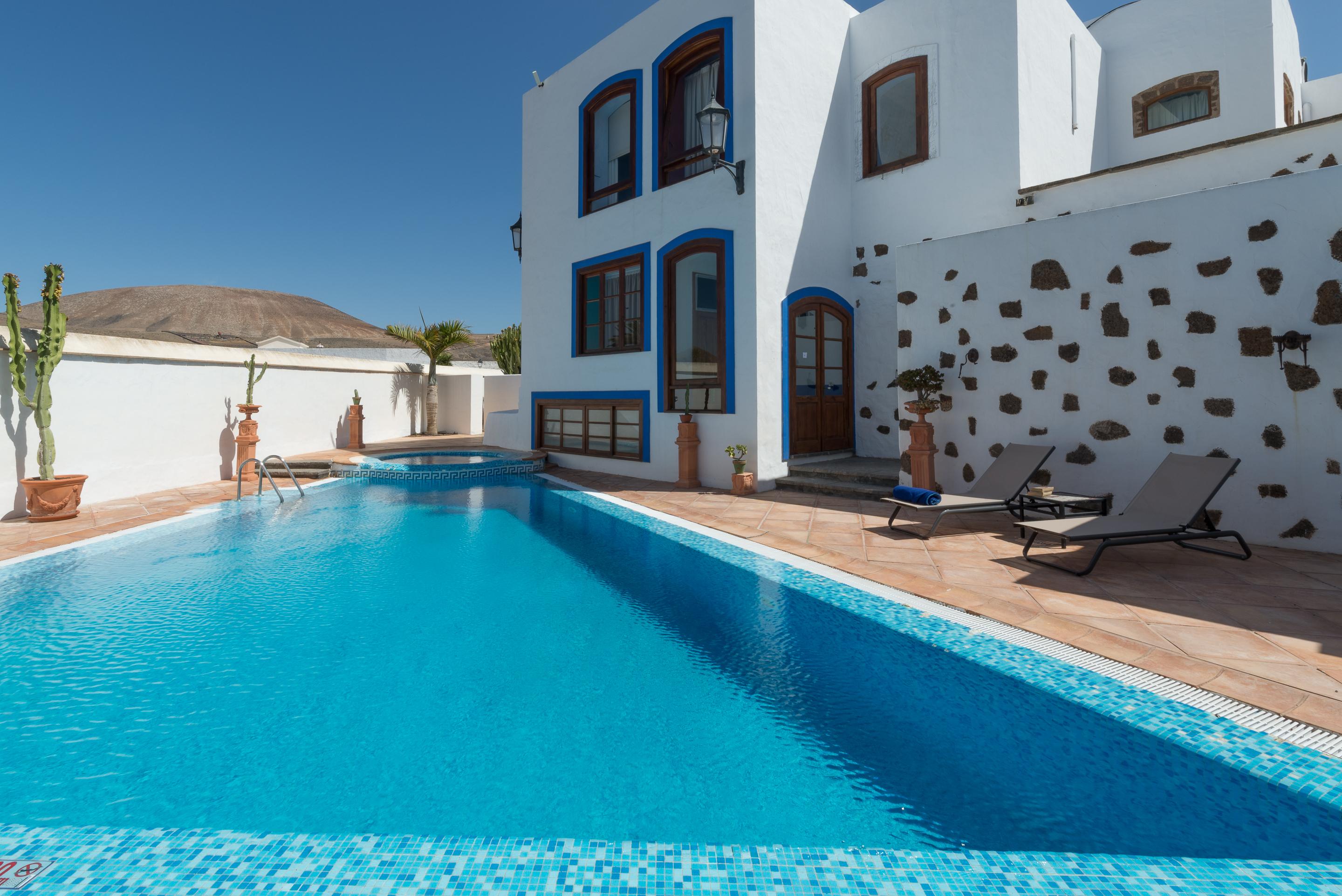 La Casona De Yaiza Guest House ไยซา ภายนอก รูปภาพ